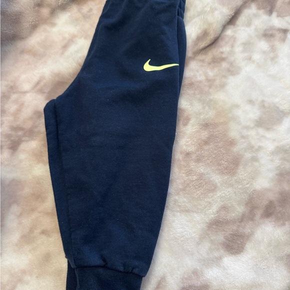 Nike Kids Bodysuit in Blue and Yellow - Picture 2 of 2